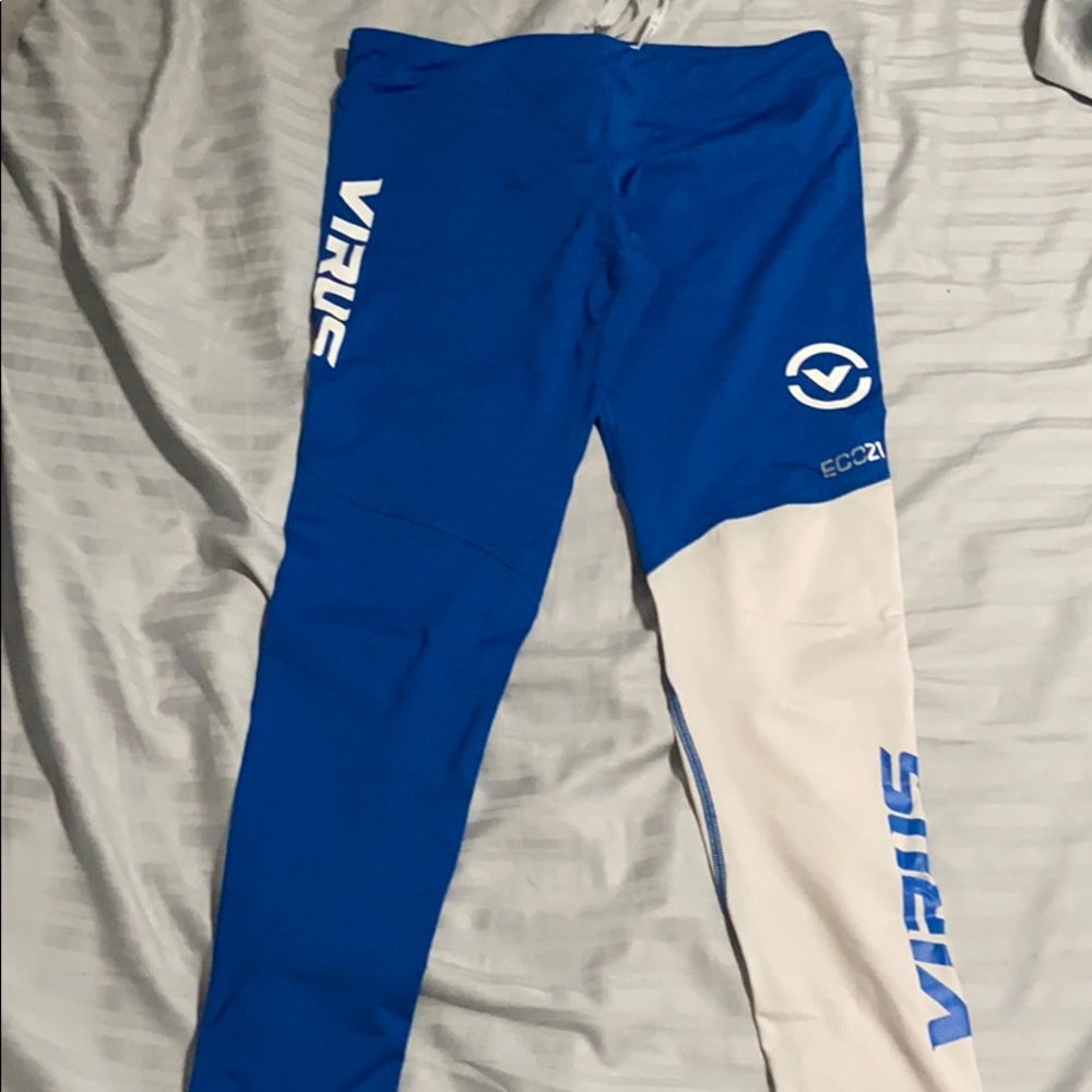 Virus pants